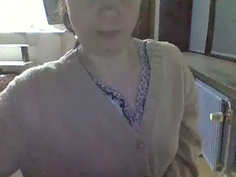 Moi Lina online show from 6, 1, 2025