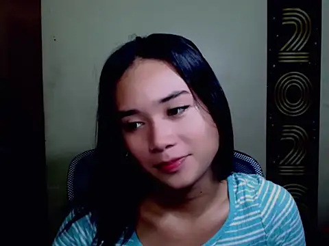 Snapshot of ShinningEthene chatting on 29, 6, 2026 ShinningEthene online show from 29, 6, 2026
