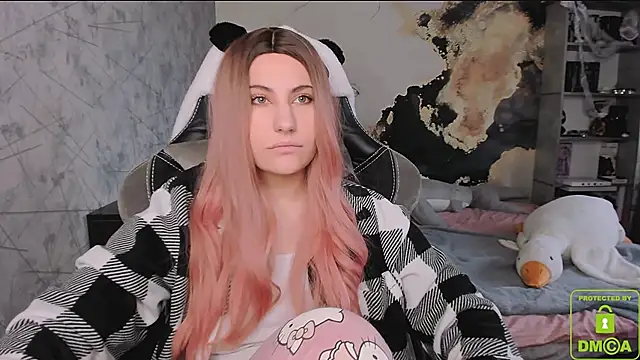 Snapshot of dj_eban_ chatting on 21, 10, 2025 dj eban  online show from 21, 10, 2025