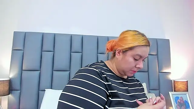 Snapshot of aandreaperez chatting on 22, 1, 2025 aandreaperez online show from 22, 1, 2025