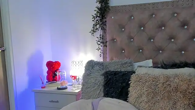 Snapshot of Lissa_gray chatting on 24, 2, 2025 Lissa gray online show from 24, 2, 2025