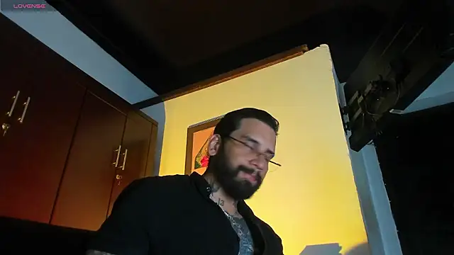 CamiloGray  online show from 3, 2, 2026