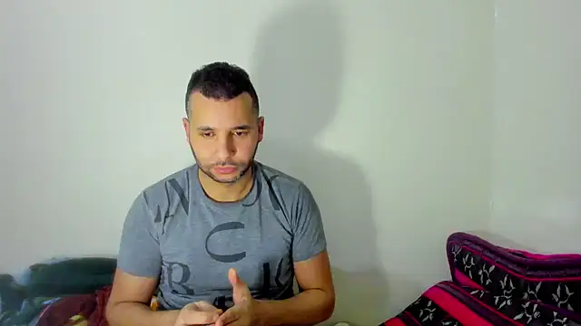 Dani Lop online show from 8, 3, 2025