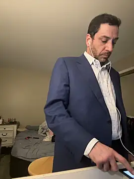 RomaLovesFamily online show from 13, 2, 2025