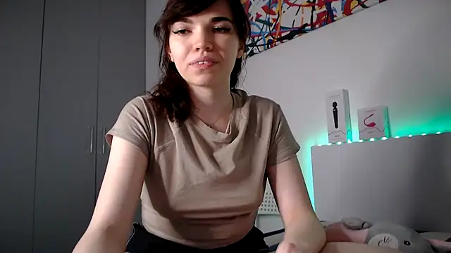 Snapshot of olivka-flower chatting on 18, 12, 2024 olivka-flower online show from 18, 12, 2024