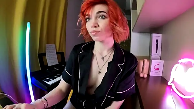 Snapshot of olivka-flower chatting on 25, 4, 2026 olivka-flower online show from 25, 4, 2026