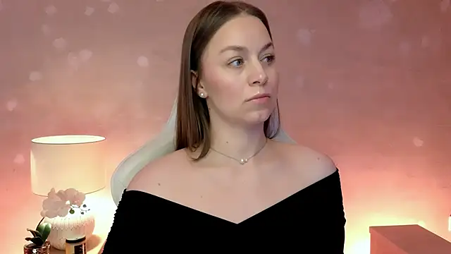 MilaFleur online show from 7, 5, 2026