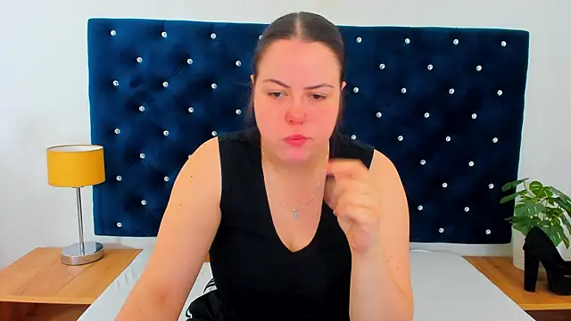 Snapshot of EvaLick chatting on 19, 2, 2026 EvaLick online show from 19, 2, 2026