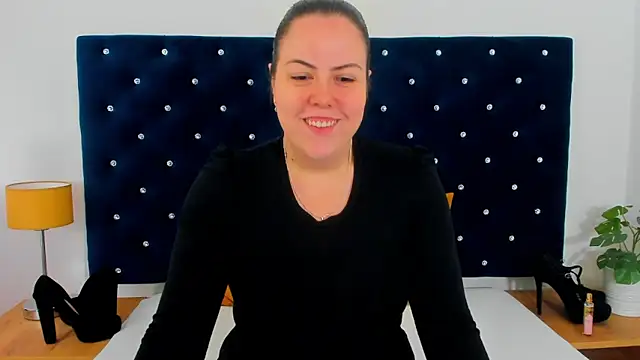 Snapshot of EvaLick chatting on 15, 5, 2026 EvaLick online show from 15, 5, 2026