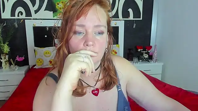 Snapshot of SinFulTitsDD chatting on 2, 12, 2024 SinFulTitsDD online show from 2, 12, 2024