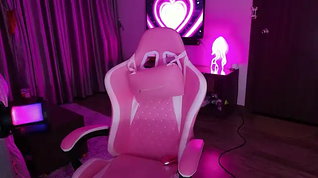 AsianQueens online show from 2, 3, 2026