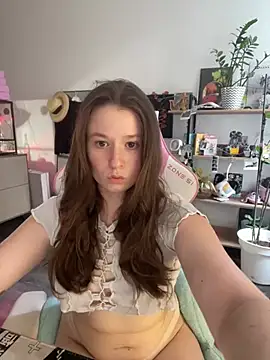 Snapshot of sweetest_pie chatting on 30, 6, 2026 sweetest pie online show from 30, 6, 2026