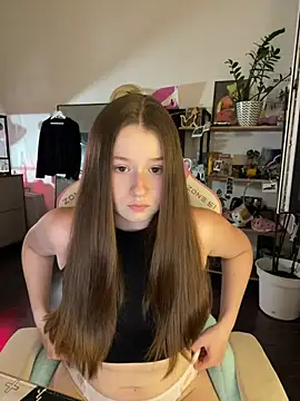 Snapshot of sweetest_pie chatting on 12, 7, 2026 sweetest pie online show from 12, 7, 2026