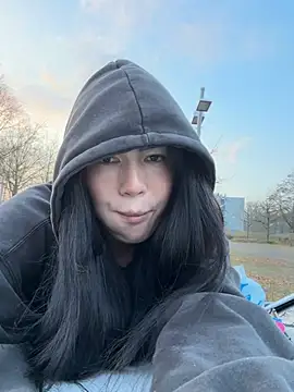 clairewntr online show from 7, 2, 2026