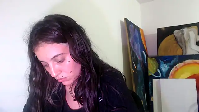 Snapshot of mariecam420 chatting on 19, 12, 2024 mariecam420 online show from 19, 12, 2024