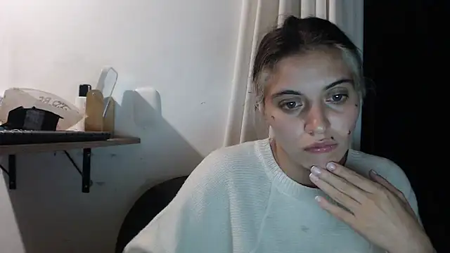 Snapshot of mariecam420 chatting on 11, 2, 2025 mariecam420 online show from 11, 2, 2025