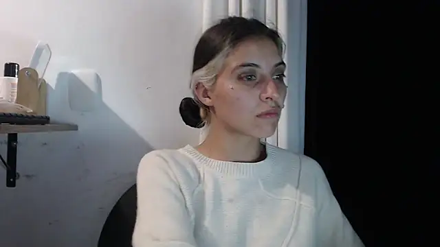 Snapshot of mariecam420 chatting on 11, 2, 2025 mariecam420 online show from 11, 2, 2025
