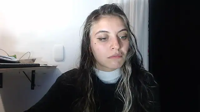 Snapshot of mariecam420 chatting on 15, 2, 2025 mariecam420 online show from 15, 2, 2025