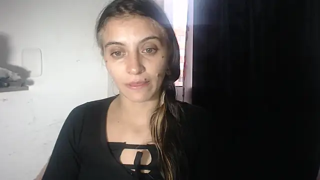 Snapshot of mariecam420 chatting on 20, 2, 2025 mariecam420 online show from 20, 2, 2025