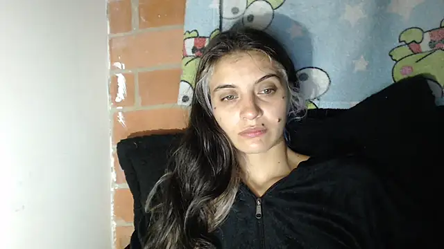 Snapshot of mariecam420 chatting on 9, 3, 2025 mariecam420 online show from 9, 3, 2025