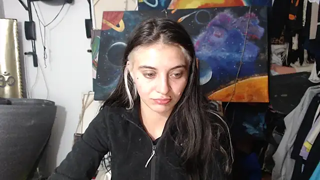 Snapshot of mariecam420 chatting on 15, 3, 2025 mariecam420 online show from 15, 3, 2025