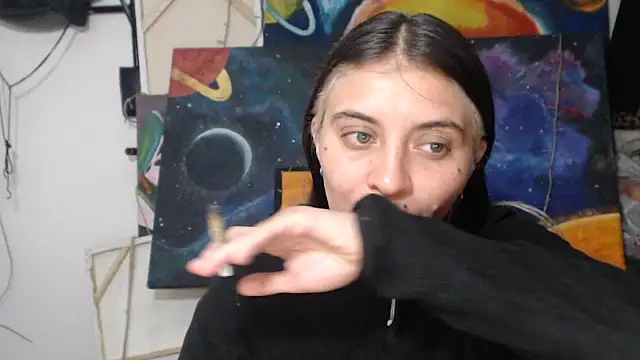 Snapshot of mariecam420 chatting on 20, 3, 2025 mariecam420 online show from 20, 3, 2025