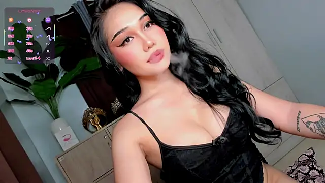 Snapshot of Icon1c_LiLy chatting on 13, 5, 2026 Icon1c LiLy online show from 13, 5, 2026