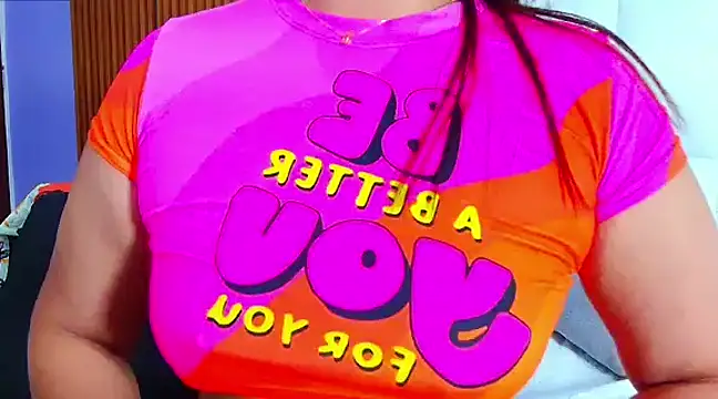 IrresistibleMilf online show from 7, 2, 2025