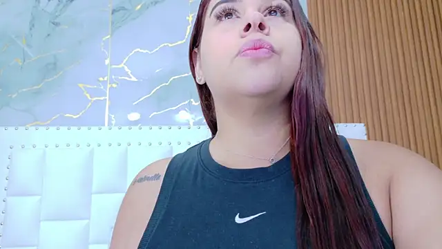 IrresistibleMilf online show from 17, 10, 2025