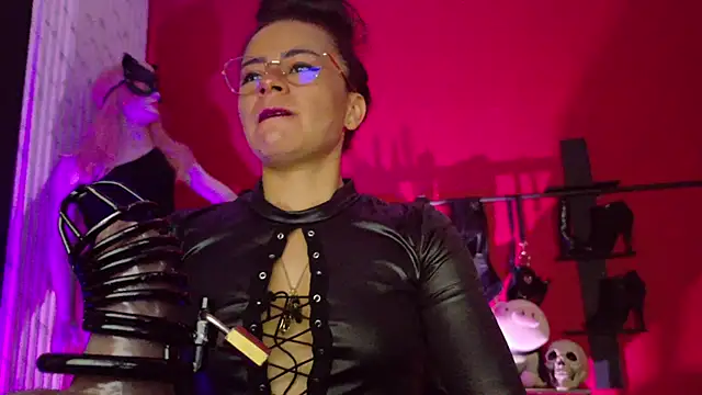 MistressSlut1 online show from 20, 2, 2026