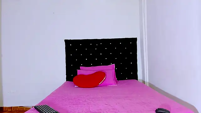 valen colombian69 online show from 8, 2, 2025