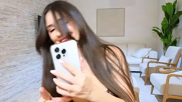 diamond desiree online show from 21, 1, 2025