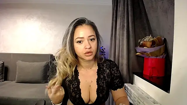 Snapshot of Claire95_ chatting on 23, 12, 2024 Claire95 online show from 23, 12, 2024