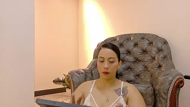 niky smit online show from 25, 2, 2025