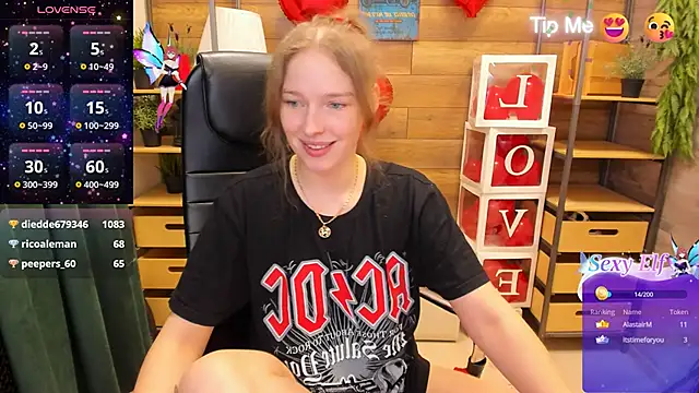  fiona Love online show from 10, 3, 2025