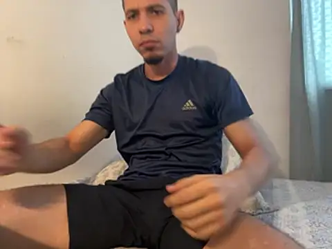 Snapshot of steven_clain chatting on 1, 4, 2026 steven clain online show from 1, 4, 2026