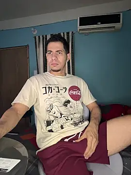 Snapshot of steven_clain chatting on 20, 6, 2026 steven clain online show from 20, 6, 2026