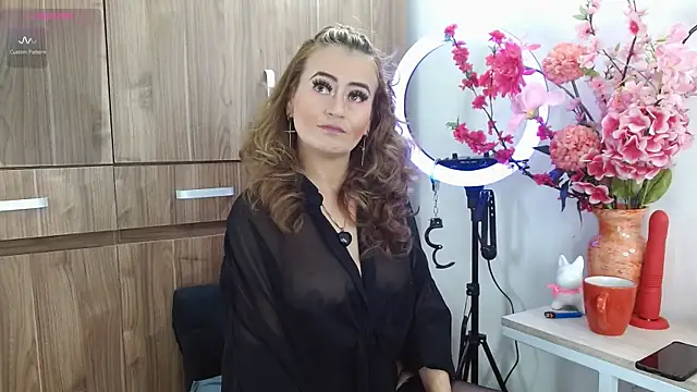 magenta maturr online show from 13, 10, 2025