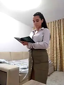 baby sweet girl  online show from 16, 12, 2024