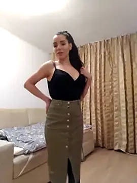 baby sweet girl  online show from 10, 4, 2026