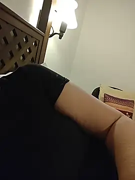 Susannemilf online show from 2, 2, 2026