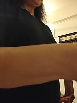 Susannemilf online show from 6, 4, 2026