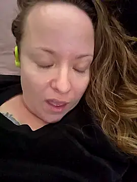 julimonroe online show from 1, 3, 2025