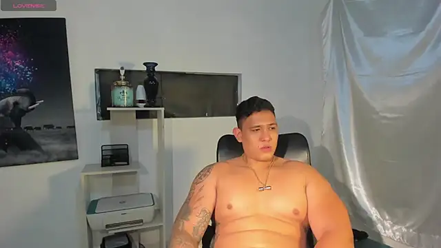 Colton Massif online show from 10, 12, 2024