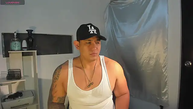 Colton Massif online show from 20, 12, 2024