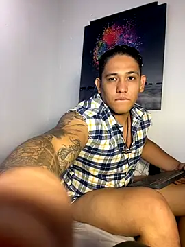 Colton Massif online show from 18, 9, 2025