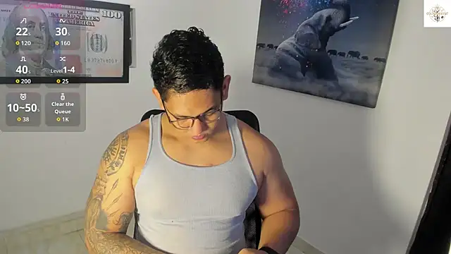 Colton Massif online show from 8, 11, 2025