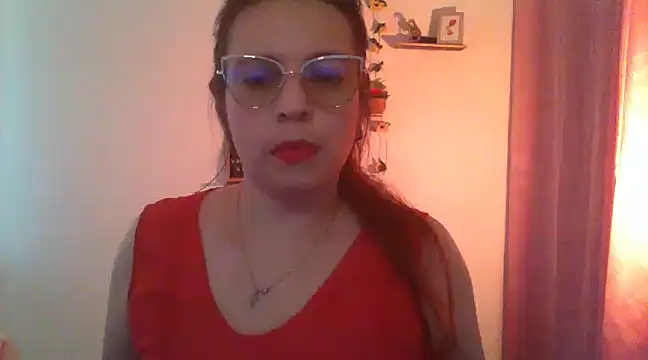 lorenitabella online show from 14, 2, 2025