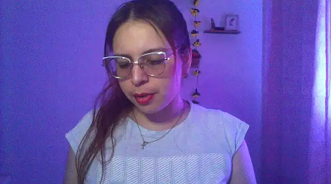 lorenitabella online show from 27, 2, 2025