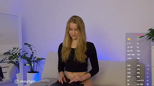 Fallinlove1 online show from 5, 12, 2025